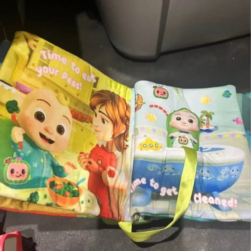 Coco Melon Book & Microphone - Animated